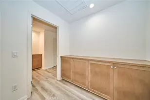 853 E Hollyvale, Azusa, CA 91702 - Photo 32