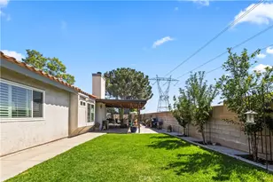 3906 N Flame Tree, Rialto, CA 92377 - Photo 44