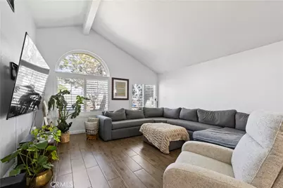 3906 N Flame Tree, Rialto, CA 92377 - Photo 6