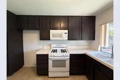 12829 McLennan Avenue, Granada Hills, CA 91344 - Photo 16