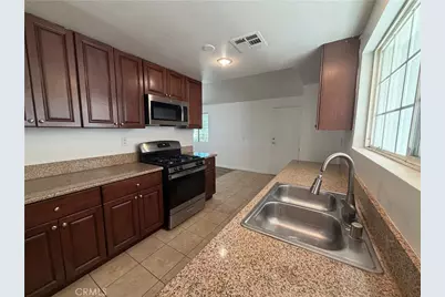 20527 Londelius Street, Winnetka, CA 91306 - Photo 16