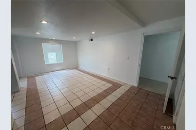 27589 Elder View Drive, Valencia, CA 91354 - Photo 4