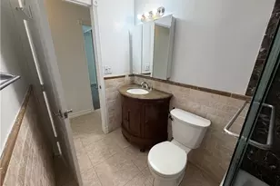 27589 Elder View Dr, Valencia, CA 91354 - Photo 38