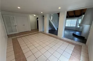 27589 Elder View Dr, Valencia, CA 91354 - Photo 6