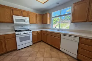 995 Starlight Ln, San Marcos, CA 92078 - Photo 10