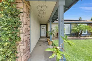 15448 Sandhurst St, Fontana, CA 92336 - Photo 4