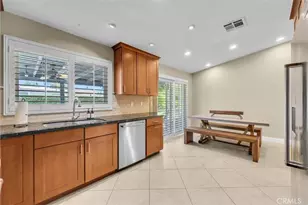 15448 Sandhurst St, Fontana, CA 92336 - Photo 14