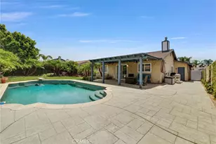 15448 Sandhurst St, Fontana, CA 92336 - Photo 26