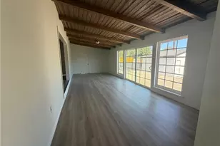 17046 Saticoy St, Van Nuys, CA 91406 - Photo 10