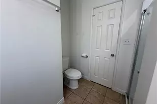 17046 Saticoy St, Van Nuys, CA 91406 - Photo 30