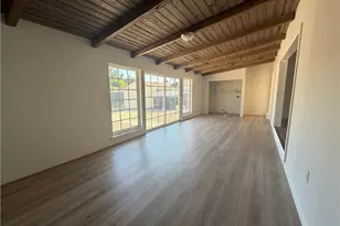 17046 Saticoy St, Van Nuys, CA 91406 - Photo 8