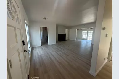 17046 Saticoy Street, Van Nuys, CA 91406 - Photo 4