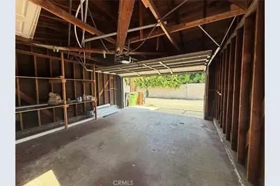 17046 Saticoy Street, Van Nuys, CA 91406 - Photo 42