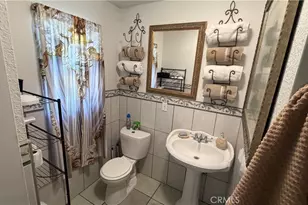 48 Paradise, Carson, CA 90745 - Photo 8