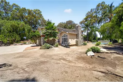 21055 Stonybrook Drive, Walnut, CA 91789 - Photo 42