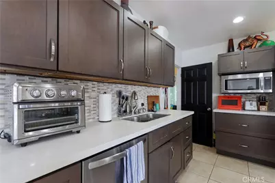 636 Royce Street, Altadena, CA 91001 - Photo 16