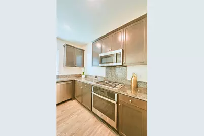 16020 Huckleberry Ave, Chino, CA 91708 - Photo 12