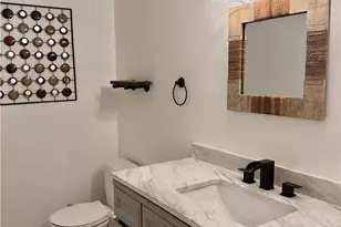 10410 Zelzah, Porter Ranch, CA 91326 - Photo 4