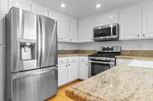 10410 Zelzah, Porter Ranch, CA 91326 - Photo 6