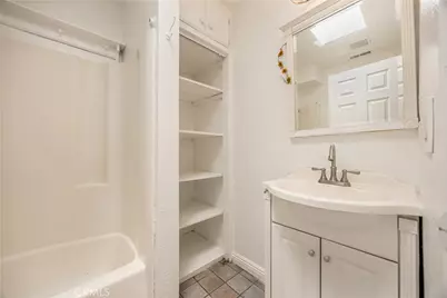 5100 Oil Well Rd, Phelan, CA 92371 - Photo 24