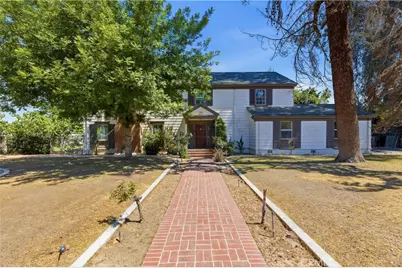 2132 Chester, Bakersfield, CA 93304 - Photo 6