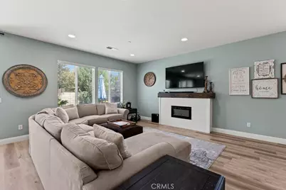 6782 Iron Horse Lane, Jurupa, CA 92880 - Photo 12