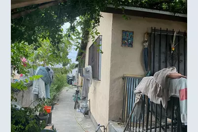 142 W 59th, Los Angeles, CA 90003 - Photo 8