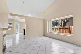 15061 Fuchsia Ct, Fontana, CA 92336 - Photo 6