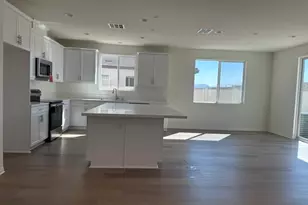 11477 Bald Eagle Ln, Desert Hot Springs, CA 92240 - Photo 12