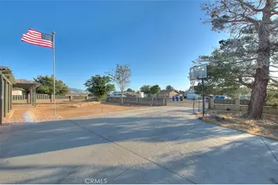 10525 Balsa, Apple Valley, CA 92308 - Photo 8
