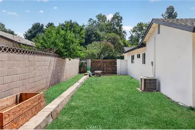 587 Sycamore Avenue, Claremont, CA 91711 - Photo 32