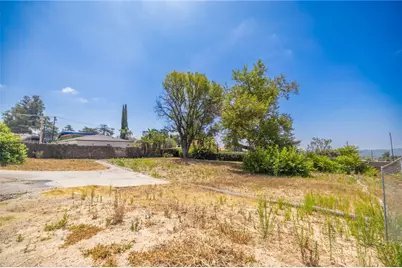 3383 Glenrose Avenue, Altadena, CA 91001 - Photo 16