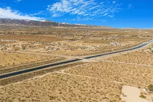 13378 Paramount Rd, Phelan, CA 92371 - Photo 56