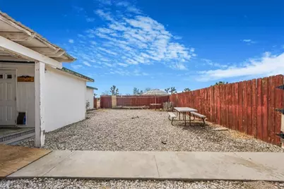 13378 Paramount Road, Phelan, CA 92371 - Photo 36