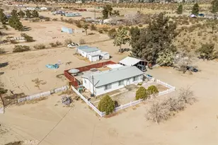 13378 Paramount Rd, Phelan, CA 92371 - Photo 14