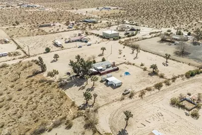 13378 Paramount Road, Phelan, CA 92371 - Photo 6