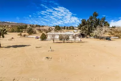 13378 Paramount Road, Phelan, CA 92371 - Photo 12