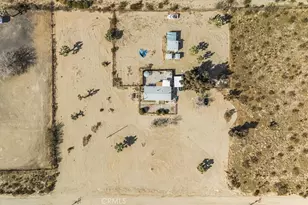 13378 Paramount Rd, Phelan, CA 92371 - Photo 58