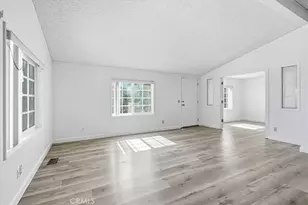 13378 Paramount Rd, Phelan, CA 92371 - Photo 18