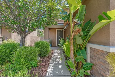 17643 Perilla, San Bernardino, CA 92407 - Photo 6
