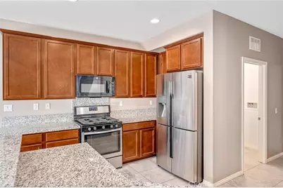 17643 Perilla, San Bernardino, CA 92407 - Photo 16