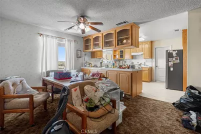 18215 Carob, Hesperia, CA 92345 - Photo 10