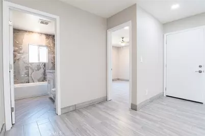 16213 S Thorson, Compton, CA 90221 - Photo 18