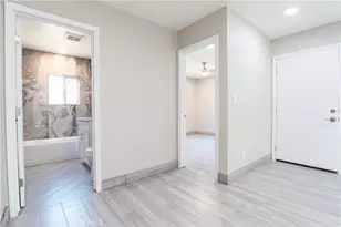 16213 S Thorson, Compton, CA 90221 - Photo 18