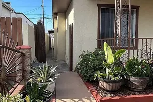2931 Flower, Huntington Park, CA 90255 - Photo 4