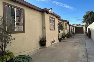 2931 Flower, Huntington Park, CA 90255 - Photo 22