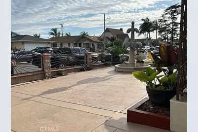 2931 Flower, Huntington Park, CA 90255 - Photo 6