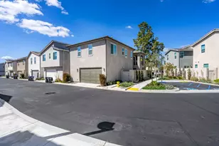 120 Zawn, Irvine, CA 92618 - Photo 40