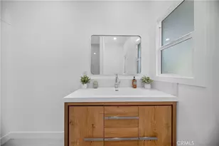 1305 W 46th, Los Angeles, CA 90037 - Photo 16