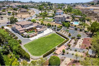18309 Hollowtree, Riverside, CA 92504 - Photo 24
